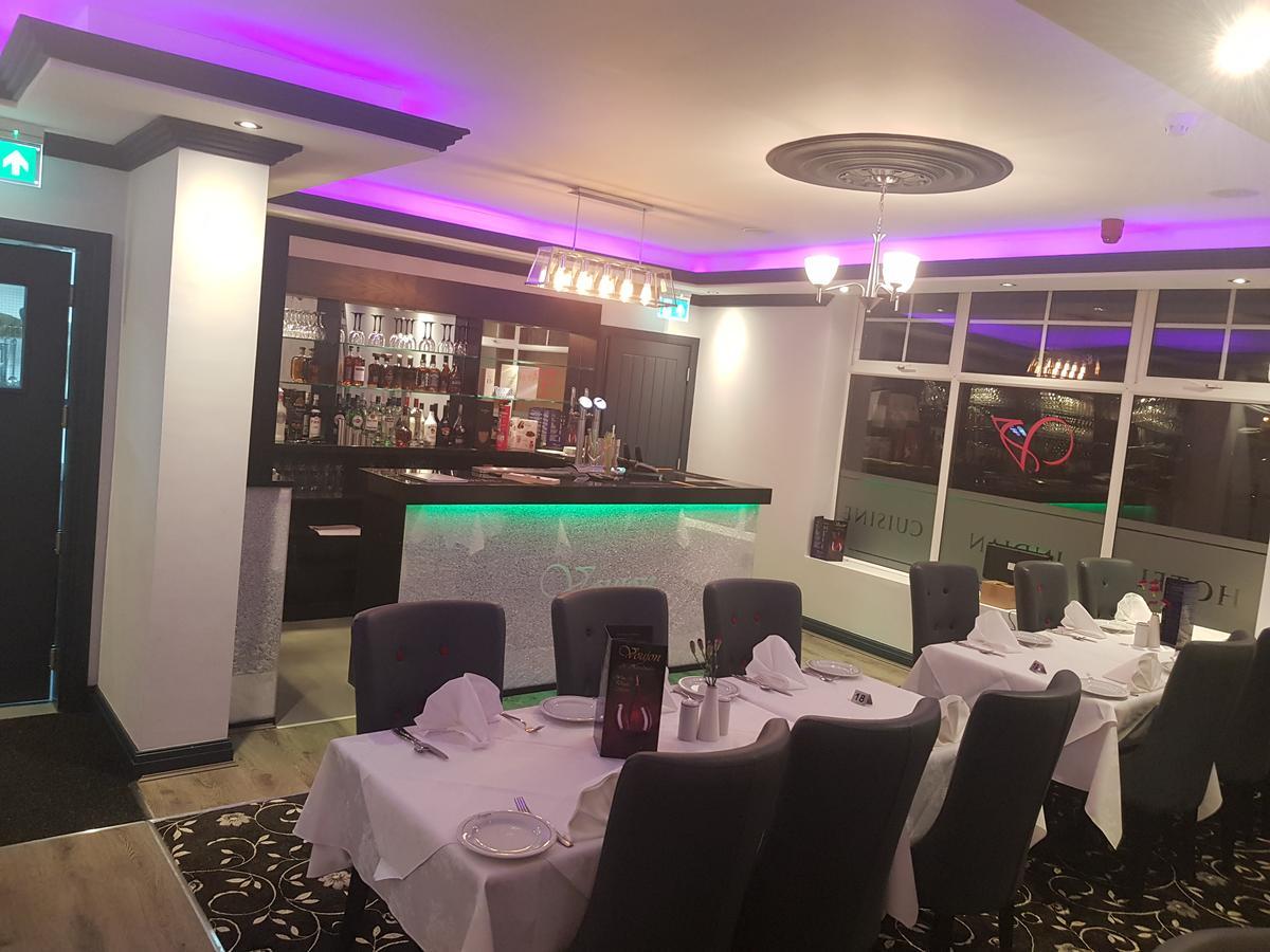 Ascot Grange Hotel - Voujon Resturant Leeds  Bagian luar foto