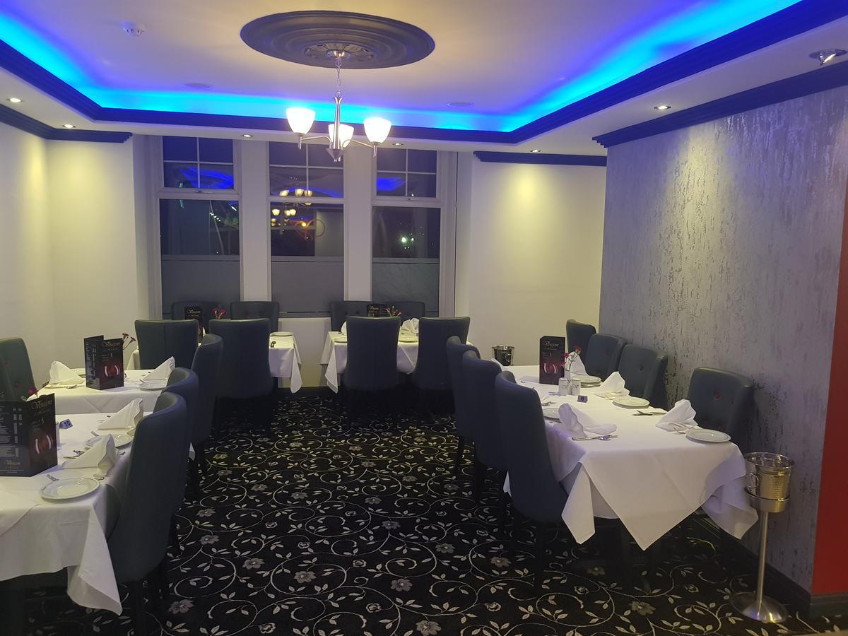 Ascot Grange Hotel - Voujon Resturant Leeds  Bagian luar foto